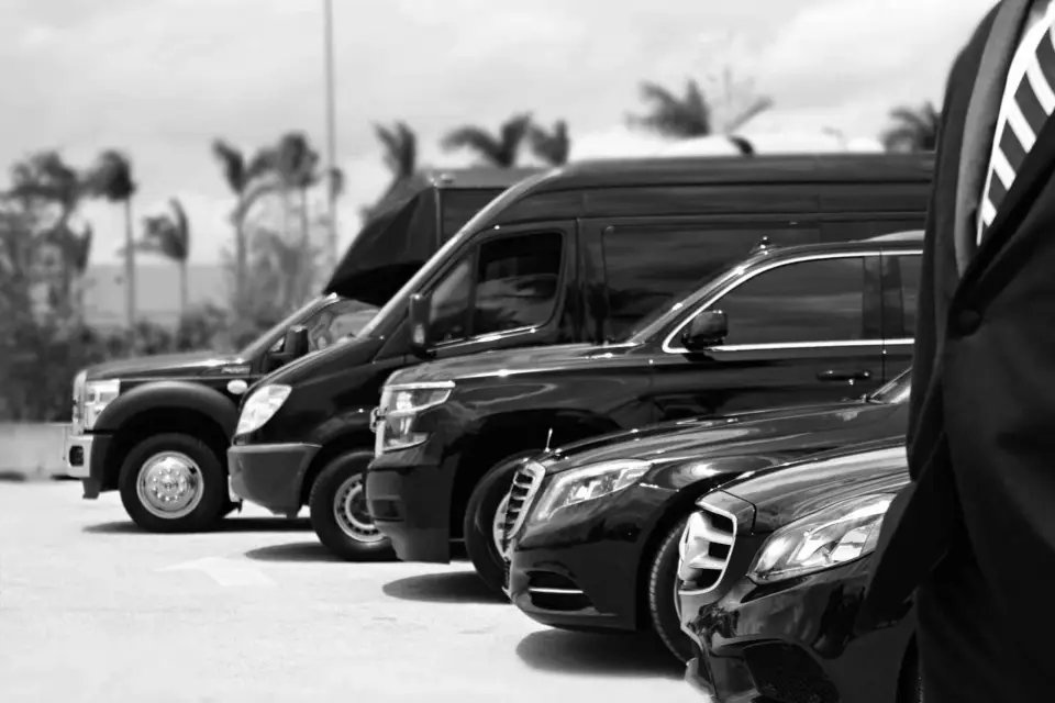 Bruselas: transporte vip entre la ciudad/aeropuerto y Gante