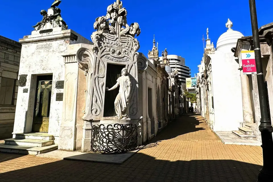 Ciudad de los Ángeles: Walking Tour Recoleta - Sáltate la cola