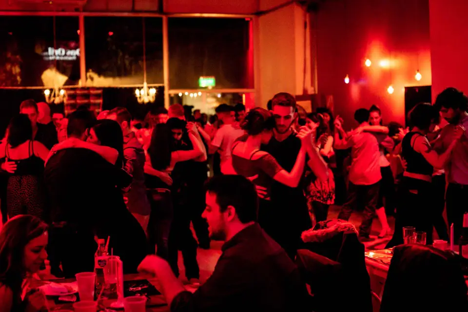 Descubre el verdadero Tango visitando dos milongas