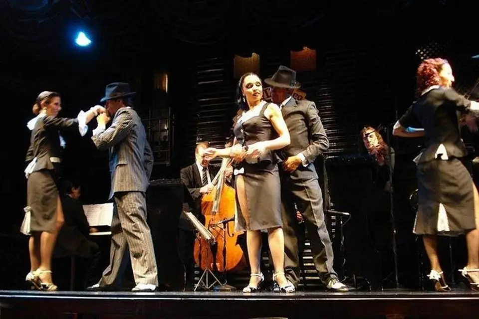 Espectáculo de Tango La Ventana en Buenos Aires (con cena opcional)