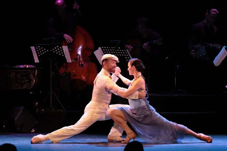 Homero Manzi: Cena Gourmet+Espectáculo de Tango+Bebida+Traslado Fr