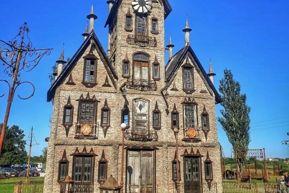Desde Buenos Aires: Mágica y Misteriosa Excursión a Campanópolis