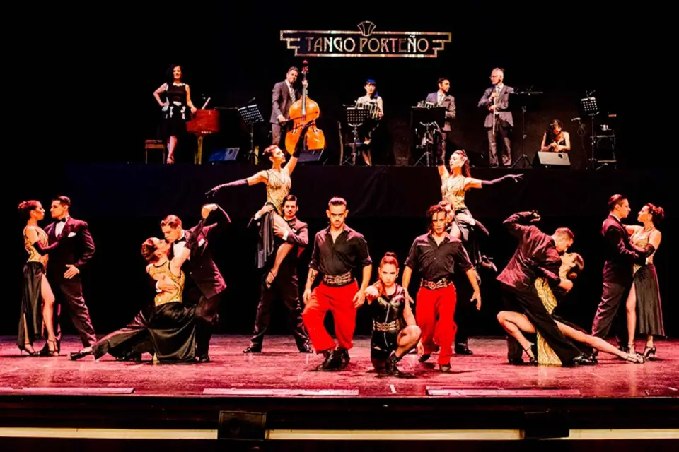 Tango Porteño Ejecutivo: Cena Gourmet + Espectáculo + Traslado