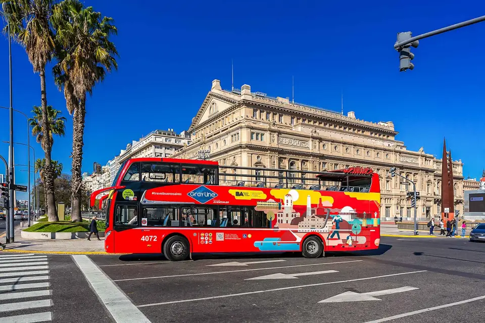 Buenos Aires: Tour en autobús turístico con paradas libres