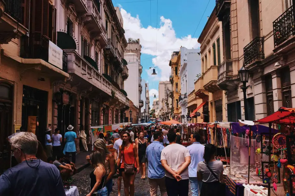 Tour de la ciudad de Buenos Aires: Explorando las Maravillas de la Ciudad.