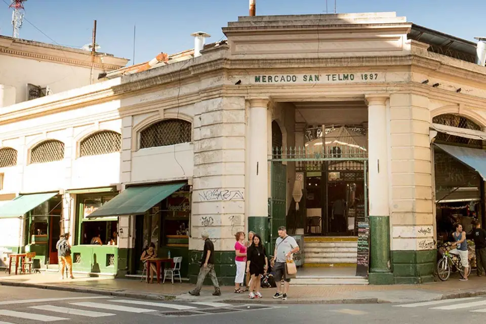 Visita privada a pie de San Telmo