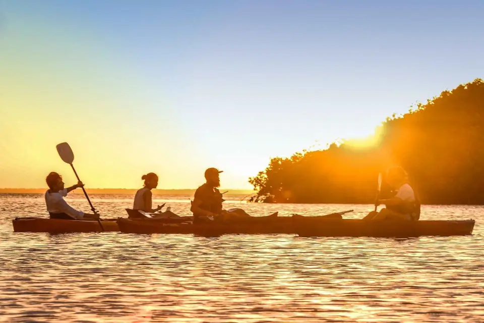 Cancún: Aventura en Kayak por la mañana o al atardecer en la Laguna Nichupte