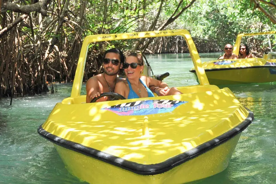 Cancún: Aventura en lancha rápida y snorkel en la jungla