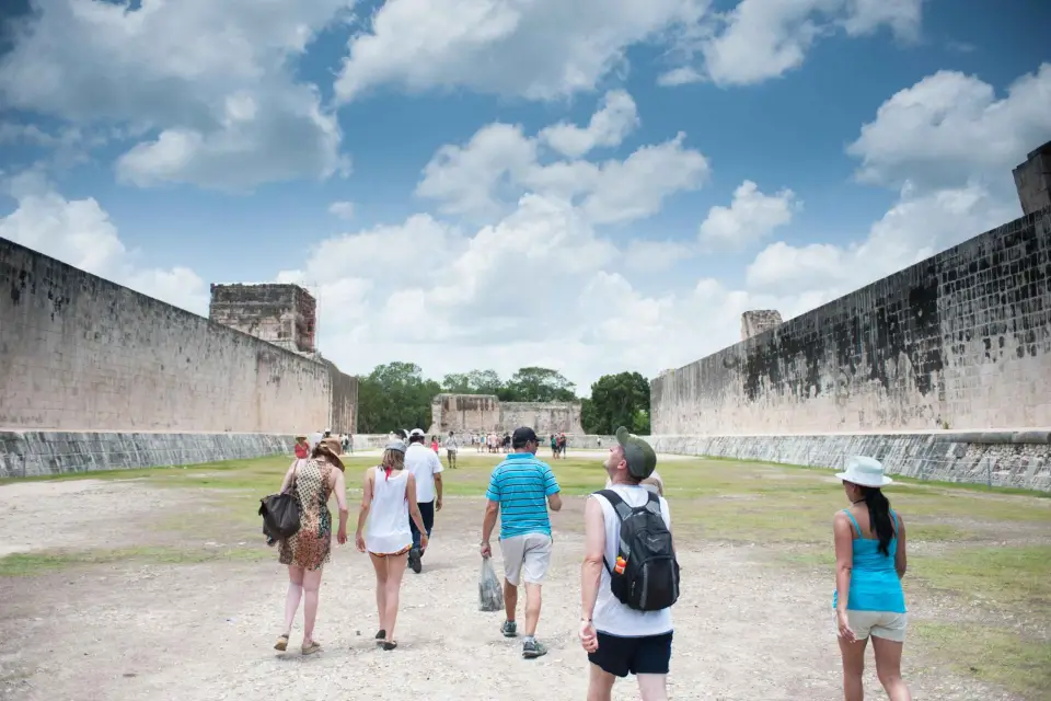 Chichén Itzá con Guía Privado y Transporte