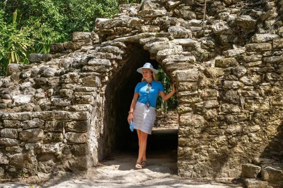 Cobá y Tulum: Excursión 4X1 con cenote, comida y transporte