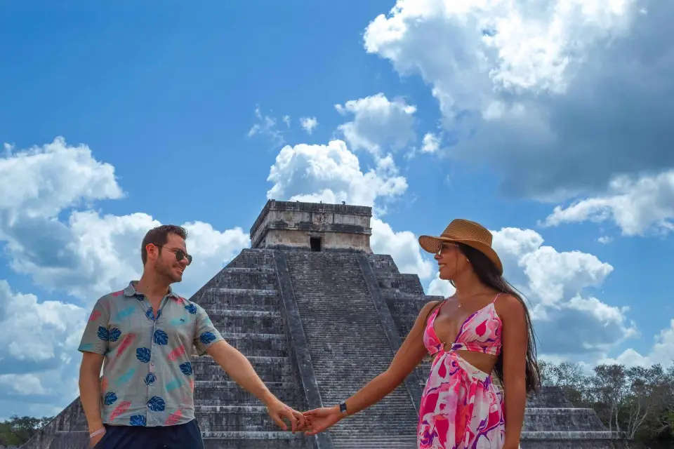 Cancún: Excursión a Chichén Itzá y Cenote con Entradas y Comida