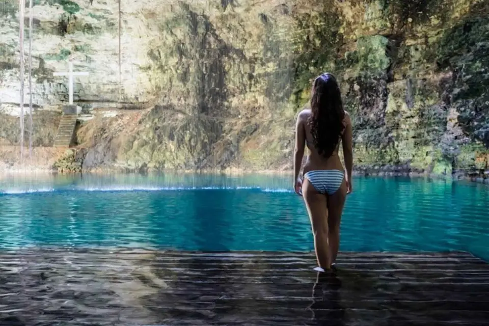 Cancún: Excursión de lujo a Chichén Itzá y 2 cenotes