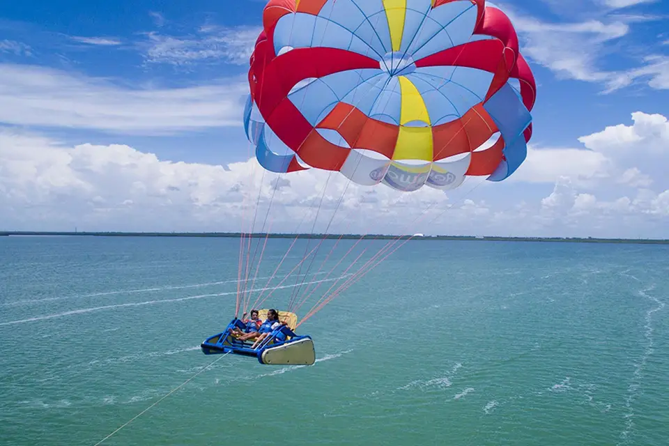 Cancún: experiencia en parapente Skyrider