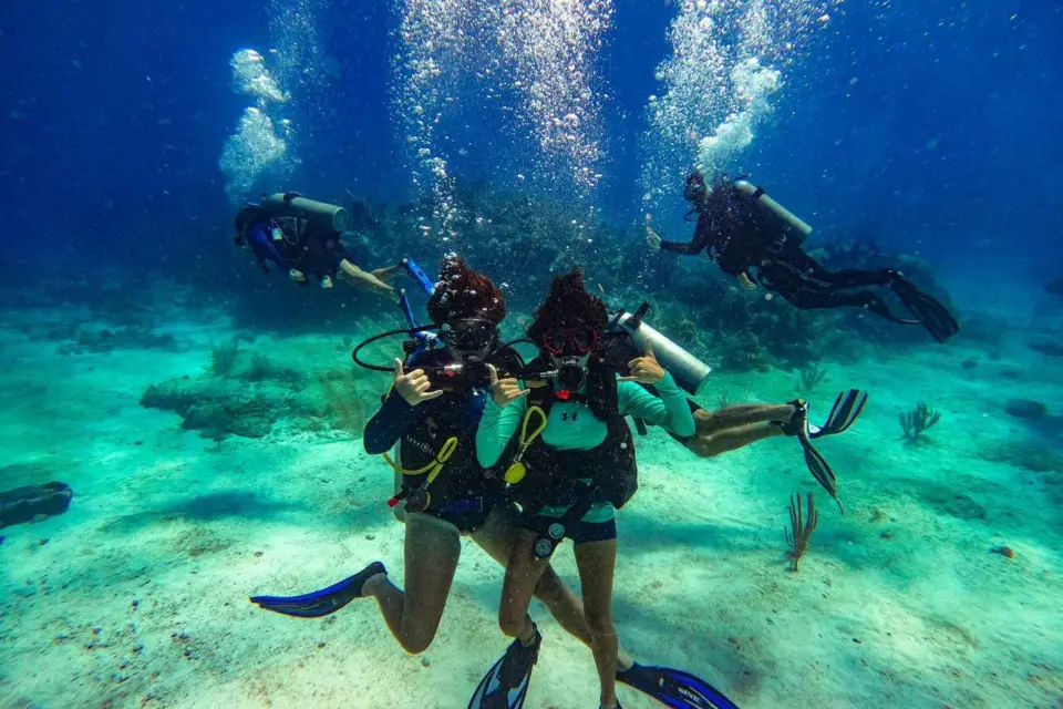 Cancún: Todo incluido Lección de Buceo (2 Tanques)