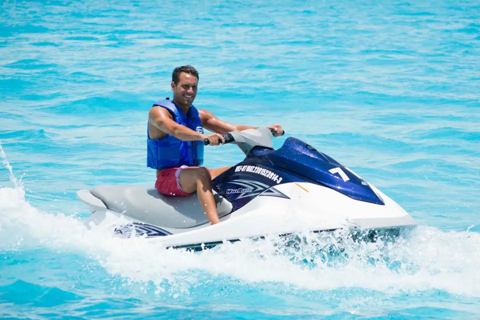 Laguna de Cancún: Paseo en Wave Runner