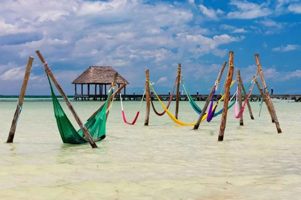 Desde Cancún/Playa del Carmen: Excursión a la isla de Holbox