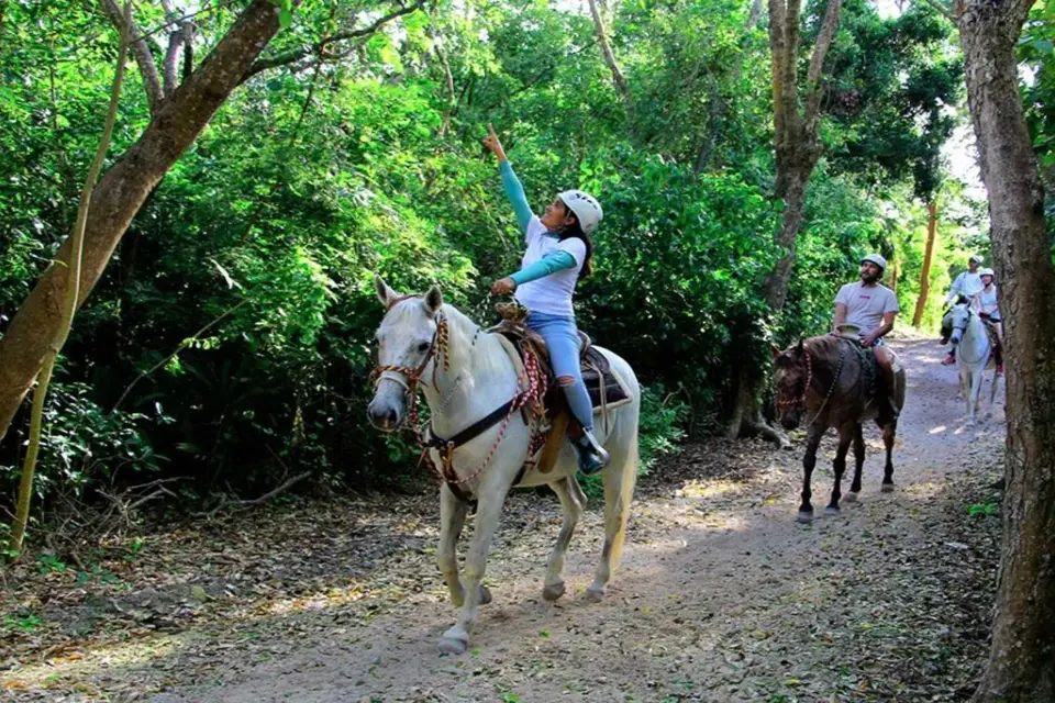 Riviera Maya: Paseos a caballo en Rancho Bonanza