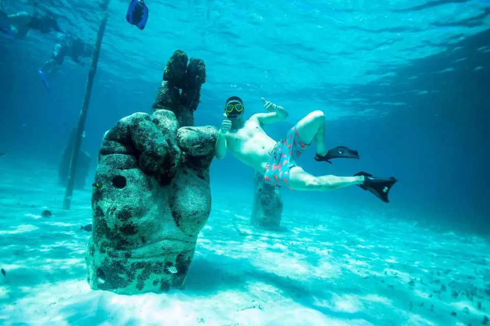 Cancún: Snorkel de 3 horas en el Barco Hundido y Arrecife de Coral