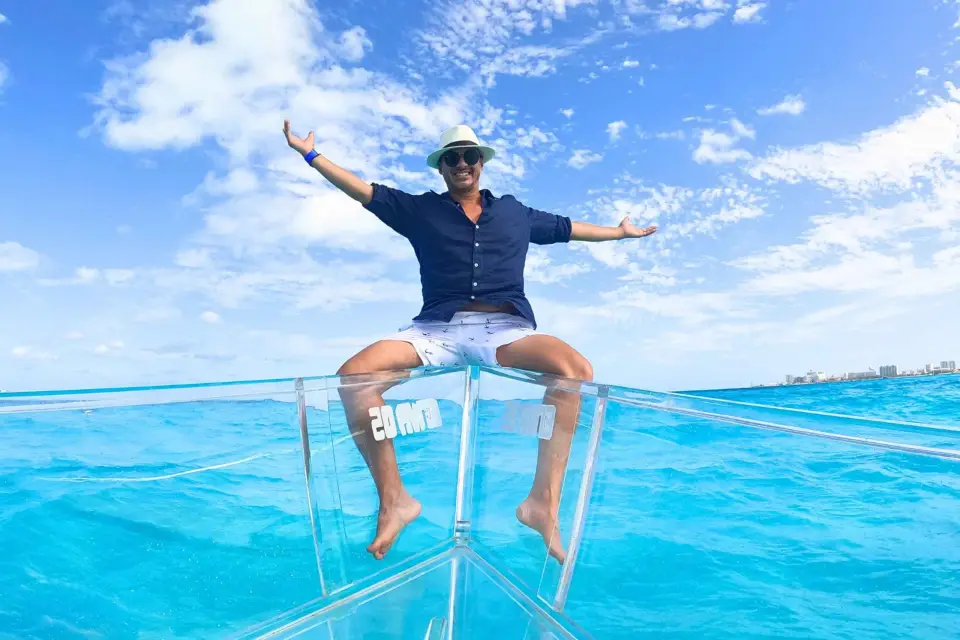 Tour en barco claro desde Cancún