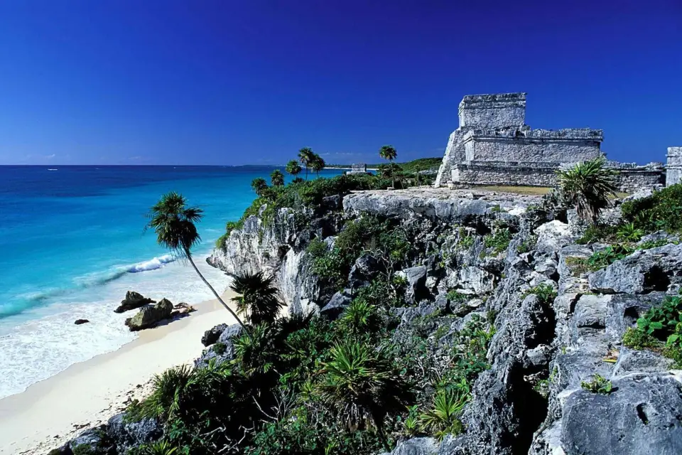Tour de día completo: Tulum, Coba, Cenote y Playa del Carmen