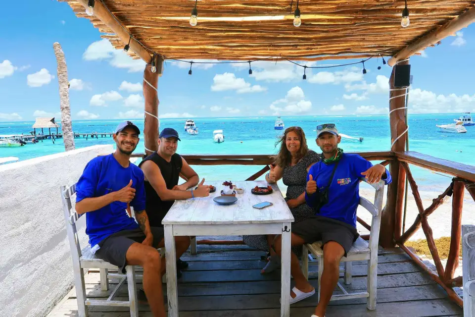 Desde Cancún: Tour guiado de degustación de tacos en Puerto Morelos
