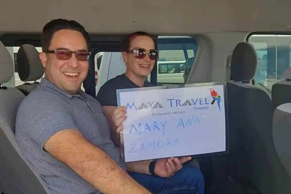 Cancún: Traslado al aeropuerto privado a Tulum