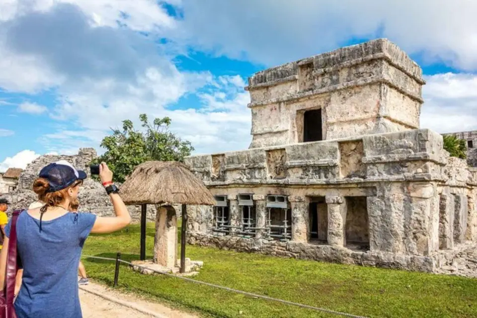 Tulum Ancestral: Excursión a Tulum y Cenote
