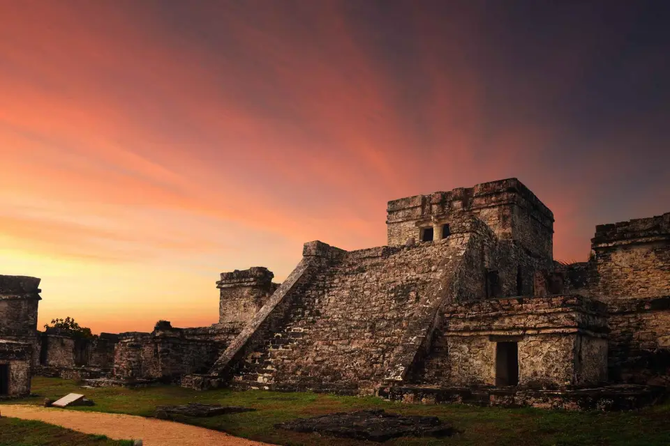 Día completo Tulum, Coba, Playa Del Carmen y Cenote FF720