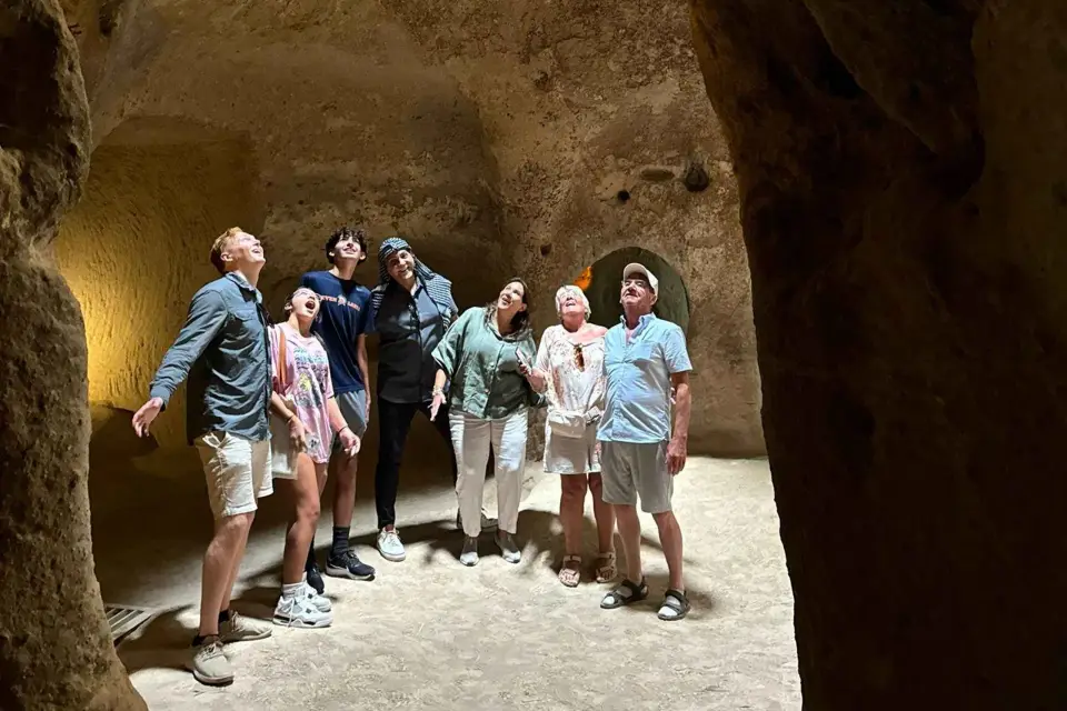 Capadocia en 2 Días: Estancia y Exploración Incluidas