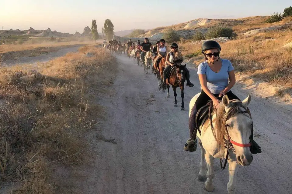 Capadocia: Excursión a caballo por los Valles de Capadocia