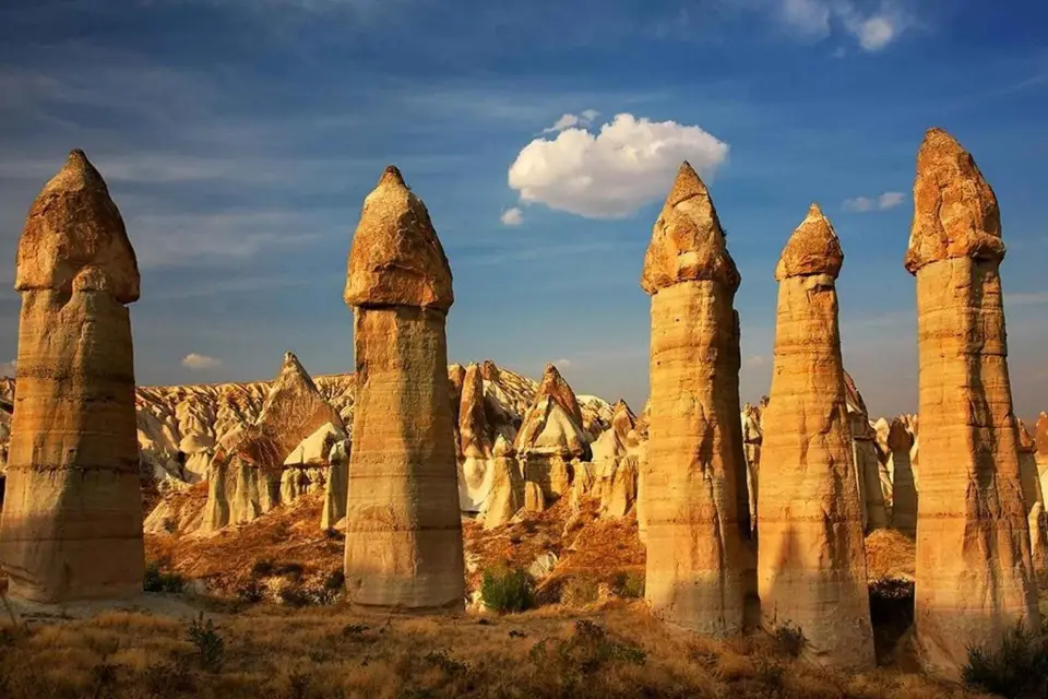La excursión diaria a Capadocia sale de Estambul en avión