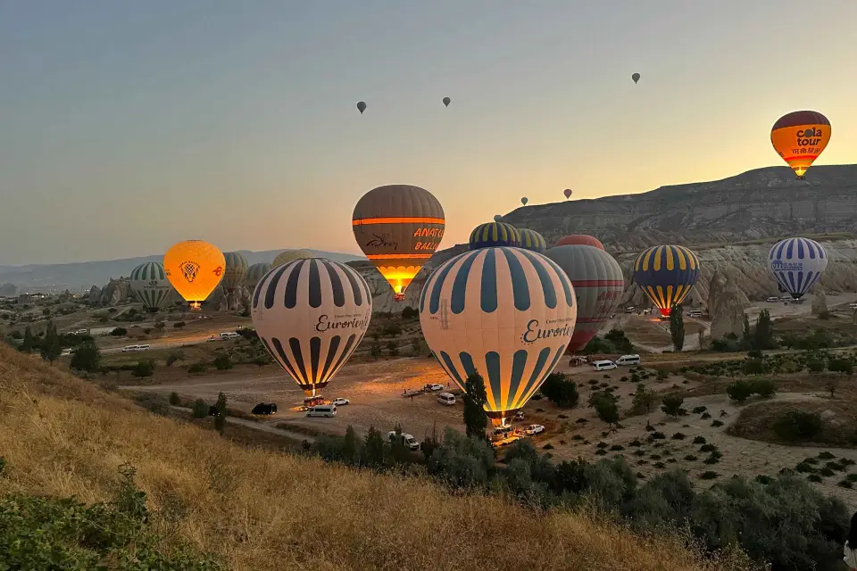 Capadocia: Excursión en Globo al Amanecer