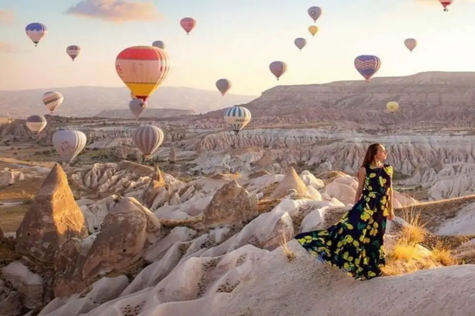 Capadocia: Excursión en Globo al Amanecer