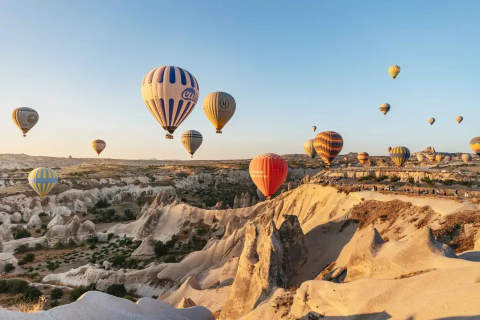 Capadocia: Excursión Panorámica en Globo Aerostático