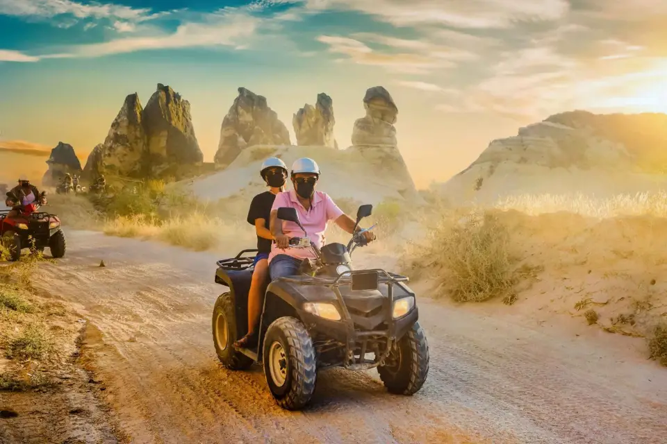 Excursión en quad al atardecer en Capadocia