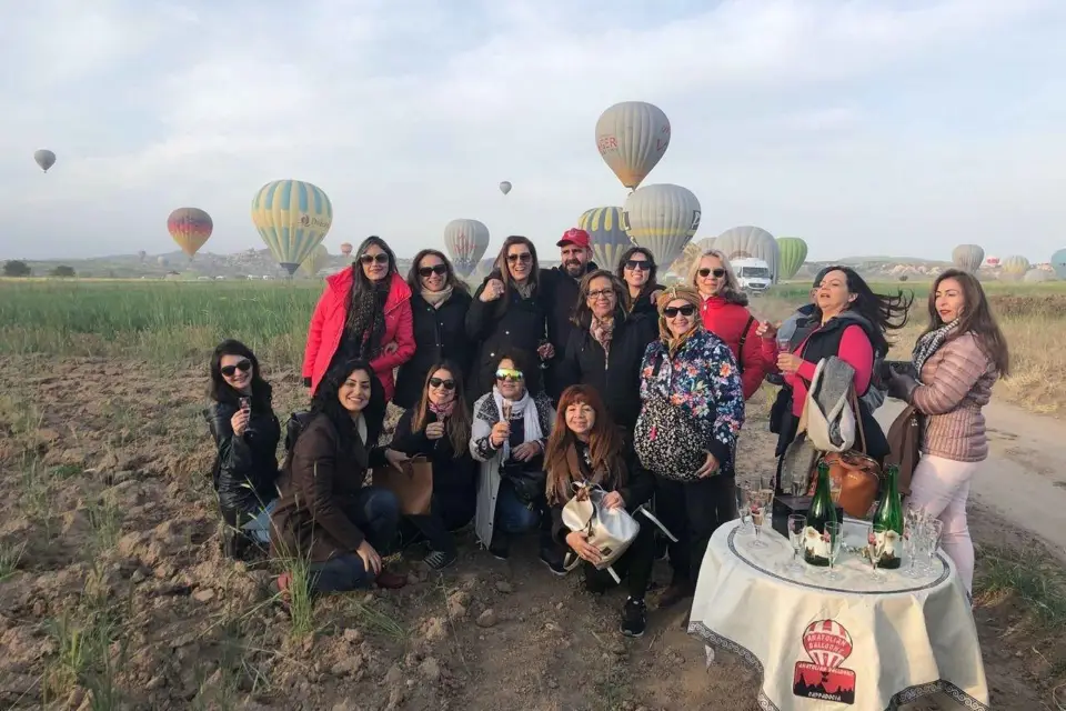 Capadocia: Globo Aerostático y tour privado