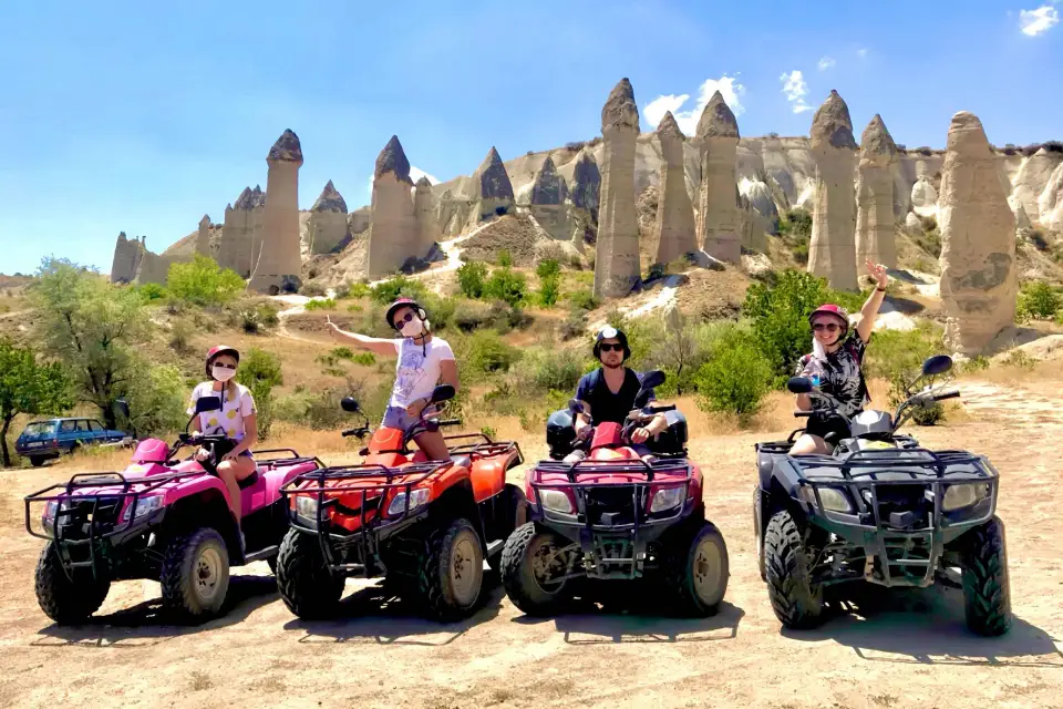 Göreme: Excursión en quad al atardecer en Capadocia