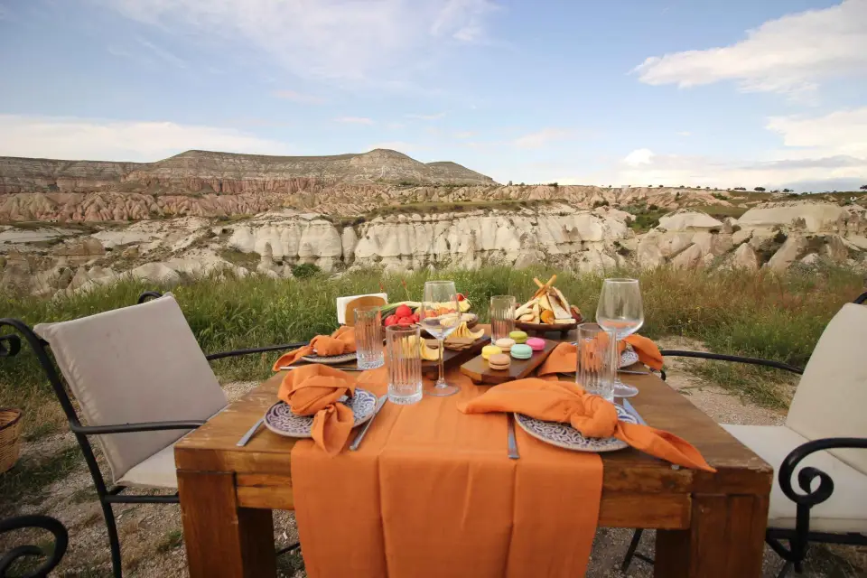 Desde Göreme: Picnic en el Valle de las Rosas de Capadocia