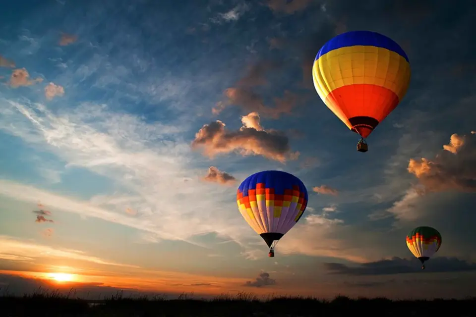 Capadocia: Paseo en Globo por el Valle de los Gatos al Amanecer