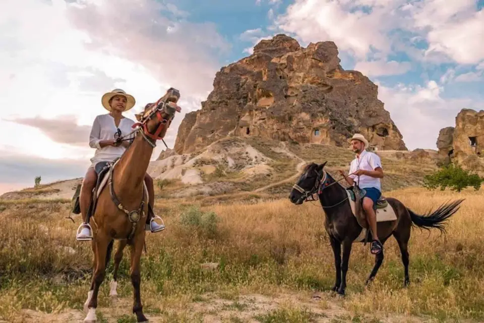 Paseos a caballo en Capadocia / Servicio de recogida y regreso del hotel