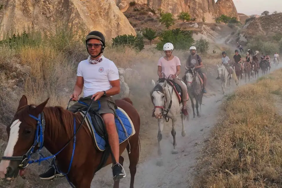 Capadocia (Puesta de Sol) Experiencia a Caballo