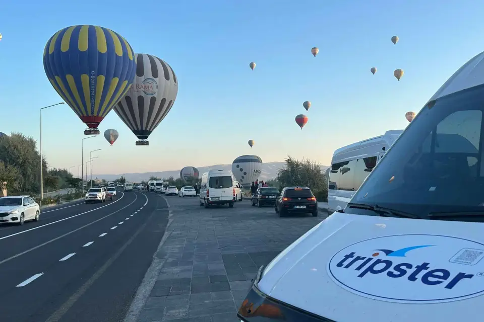 Vuelo en globo aerostático por la Capadocia en el valle de Goreme