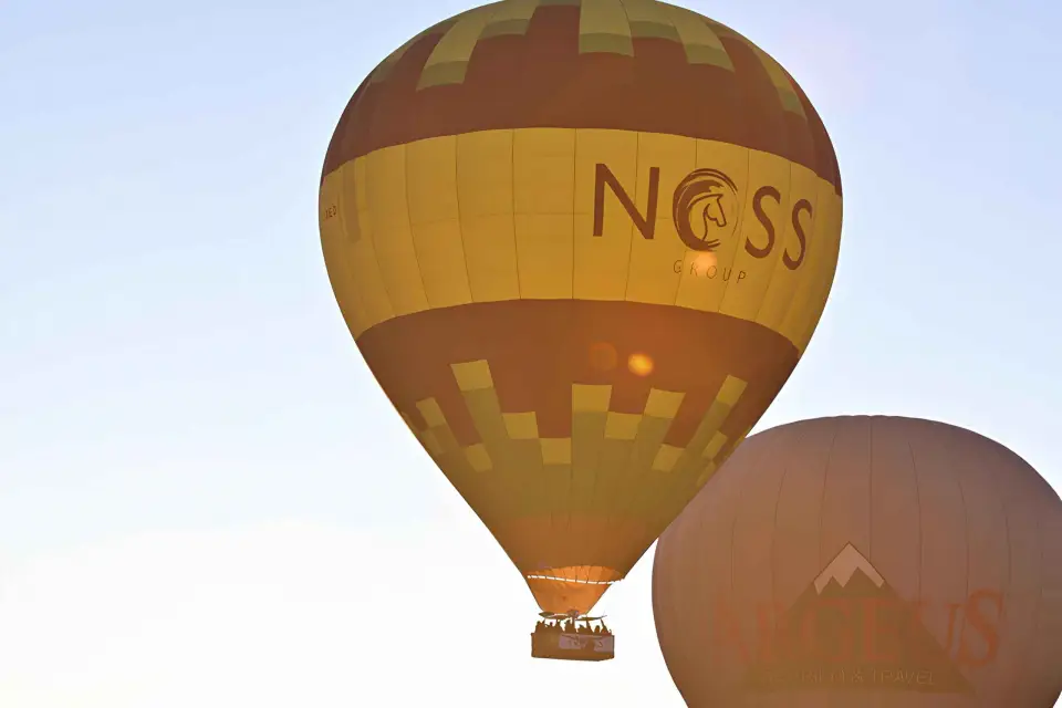 Vuelo en Globo por los II Valles de Capadocia