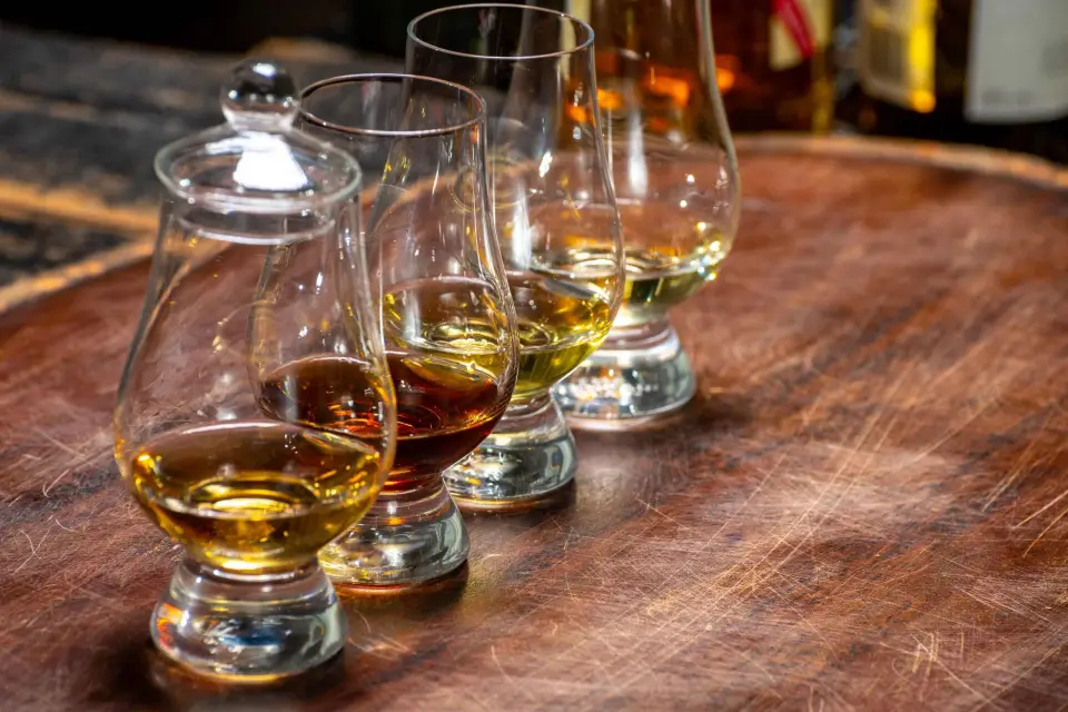 Edimburgo: Cata de whisky escocés - El verdadero espíritu de Escocia