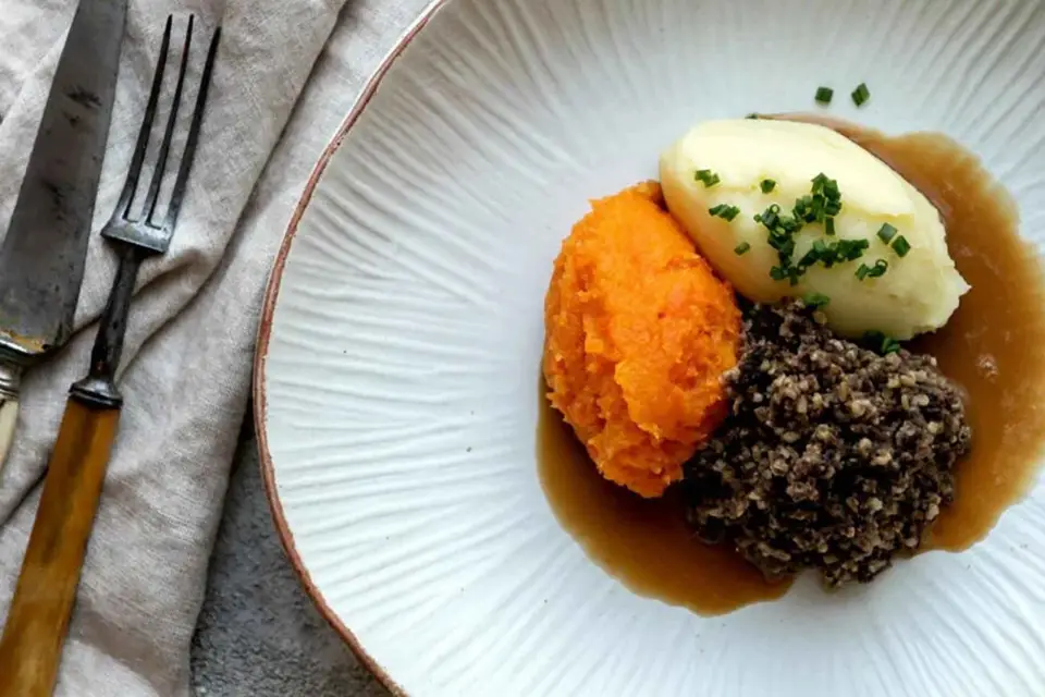 ¡Haggis maridado con whisky y ginebras en la destilería 56 North!
