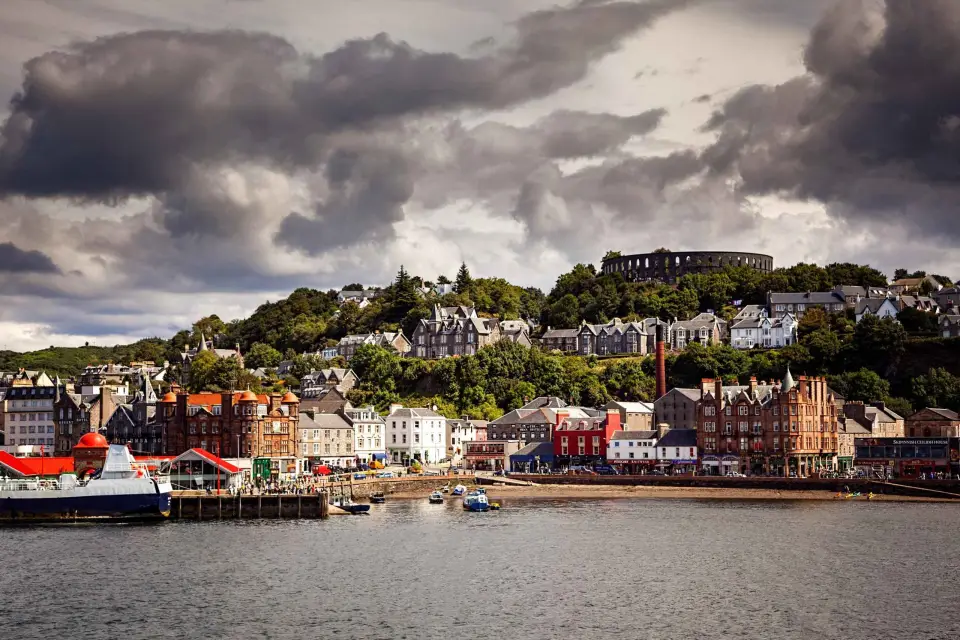 Edimburgo: Oban, Castillo de Kilchurn y Tour de Inveraray en español