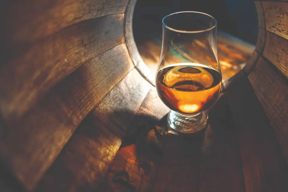 Desde Edimburgo: Ruta del Whisky de Speyside: Excursión en grupo de 3 días