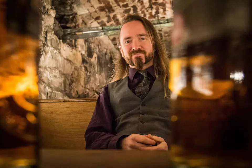 Edimburgo: Tour guiado de Harry Potter con cata de whisky