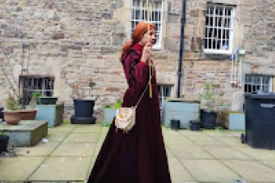 Edimburgo: Tour a pie guiado de fantasmas en español