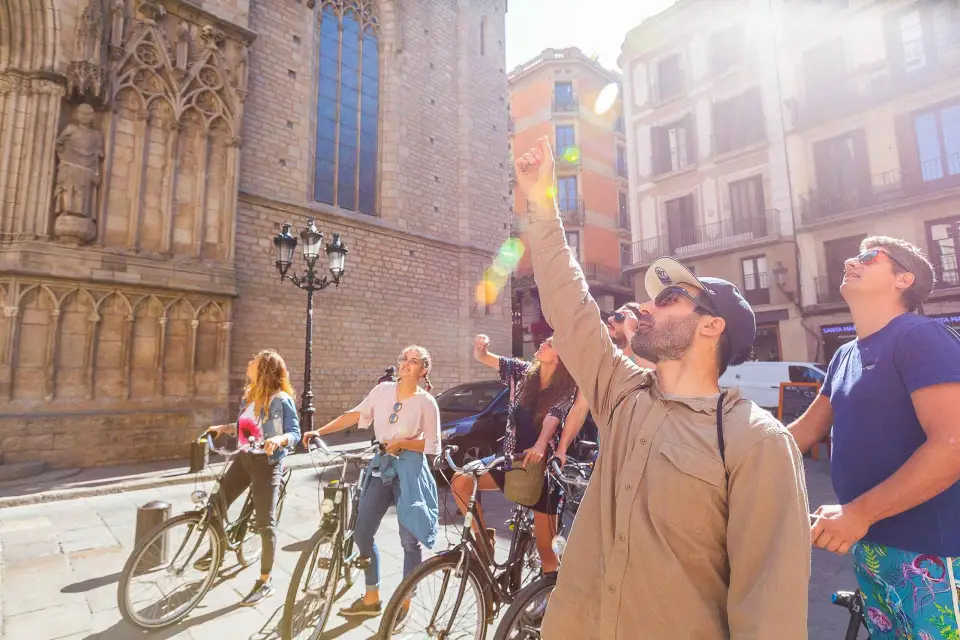 Barcelona: 4 horas en bicicleta en grupo reducido